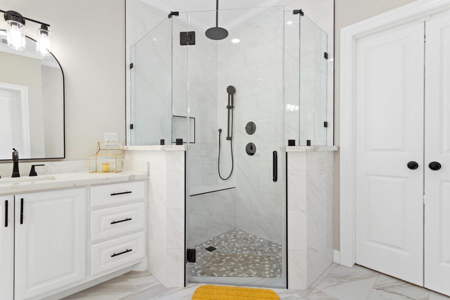 Furnished interior view inside a new home in , Port Neches (Image 9).