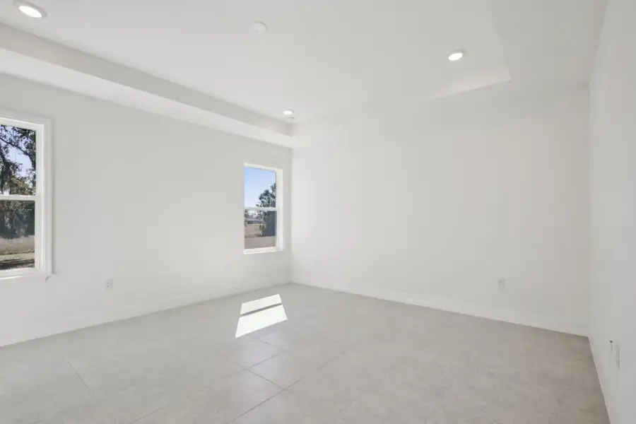 Representative unfurnished interior of a home built from the Melody by Maronda Homes in Englewood, Port Charlotte (Image 25).