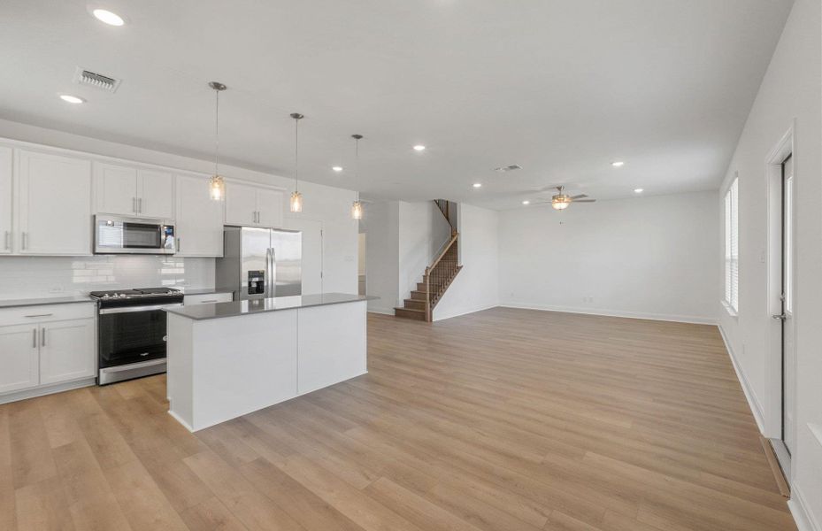 Image 30 of a home in Patterson Ranch.