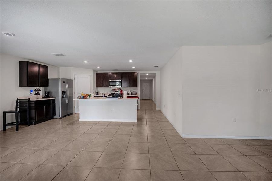 Furnished interior view inside a new home in , Ocala (Image 8).