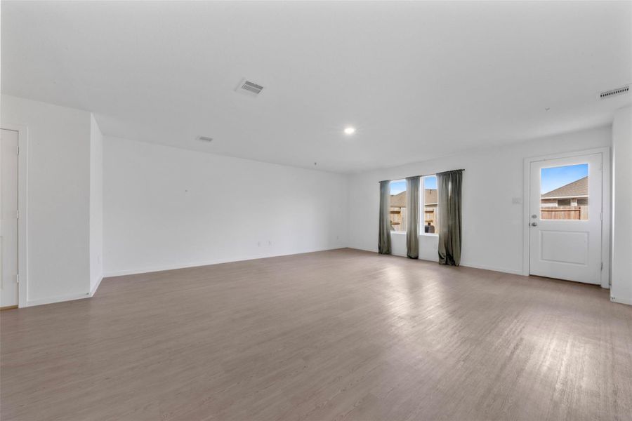 Spacious, unfurnished interior of a new home in , New Caney (Image 29).