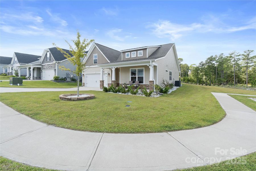 Image 35 of a home in .