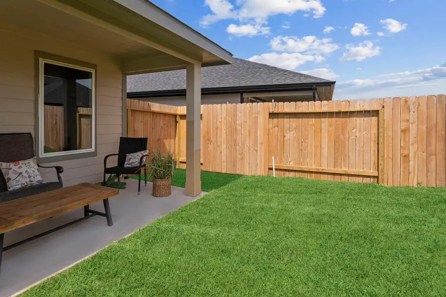 Exterior details and patio area of a home in Tamarron, Fulshear (Image 2).