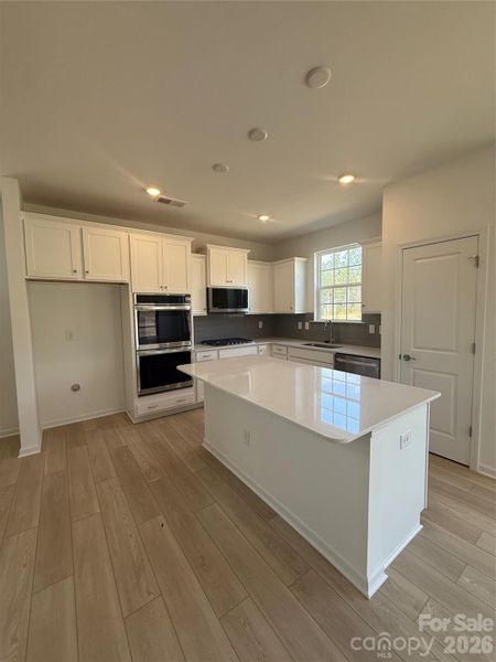 Furnished interior view inside a new home in Roselyn, Lancaster (Image 6).