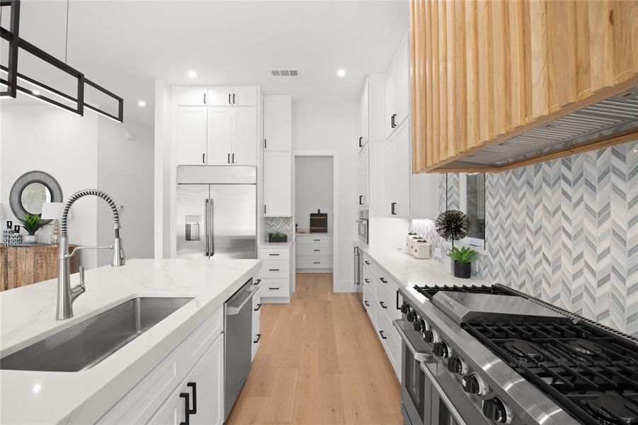 Furnished interior view inside a new home in , Dallas (Image 11).