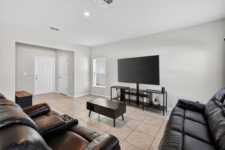 Furnished interior view inside a new home in , Haines City (Image 10).