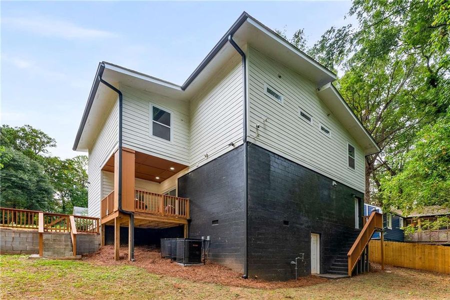 Front exterior of a new home in , Atlanta, GA, highlighting curb appeal (Image 20).