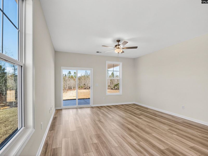 Spacious, unfurnished interior of a new home in Old Charleston Acres, Pelion (Image 19).