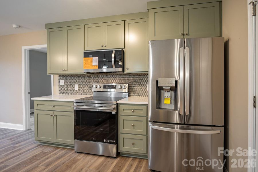 Furnished interior view inside a new home in , Lincolnton (Image 4).