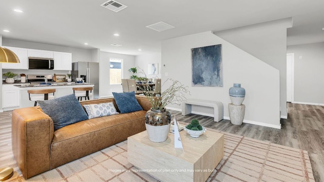 Representative furnished interior of a home built from the Fallow by D.R. Horton in Deer Meadows, Odessa (Image 8).