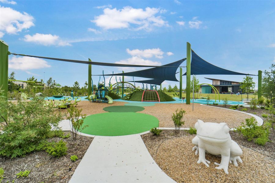 Community amenities in Bridgeland, Cypress (Image 39).
