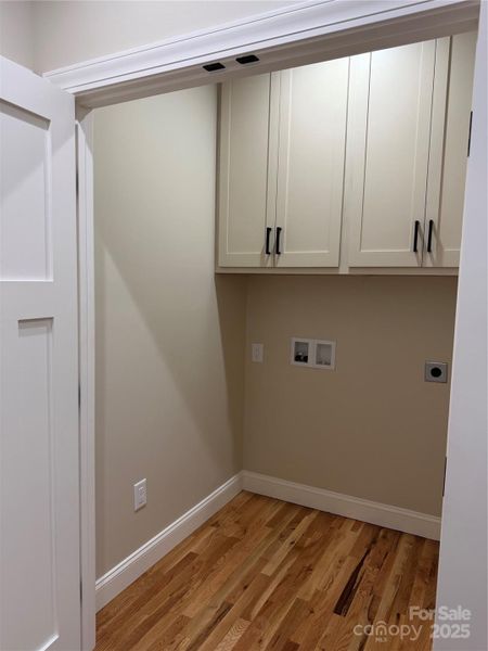 Spacious, unfurnished interior of a new home in , Morganton (Image 19).