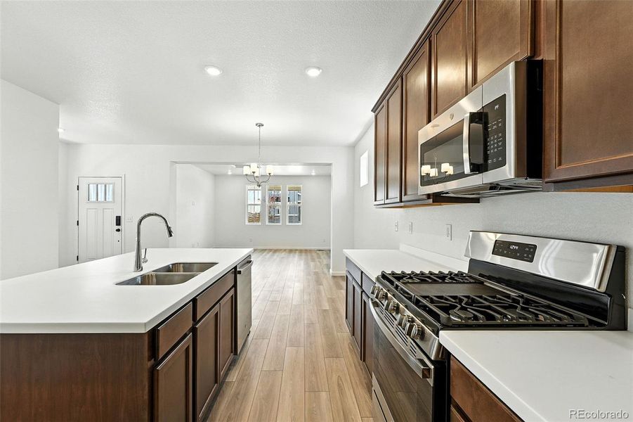 3324 N Catawba ~ Ready Now