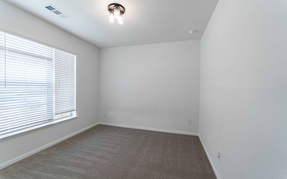 Spacious, unfurnished interior of a new home in Solterra, Mesquite (Image 19).