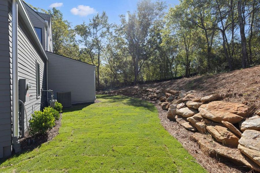Exterior details and patio area of a home in Aster, Roswell (Image 3).