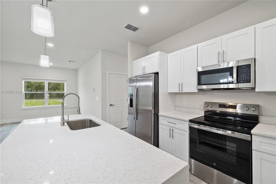Furnished interior view inside a new home in , Ocala (Image 6).