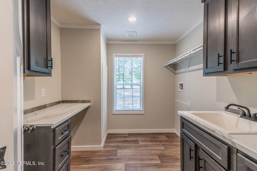 Furnished interior view inside a new home in , Callahan (Image 8).