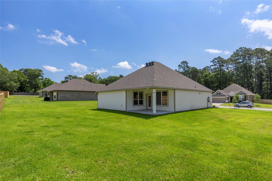 Exterior details and patio area of a home in Spring Lake, Huntsville (Image 28). Exterior details and patio area of a home in Spring Lake, Huntsville (Image 28).