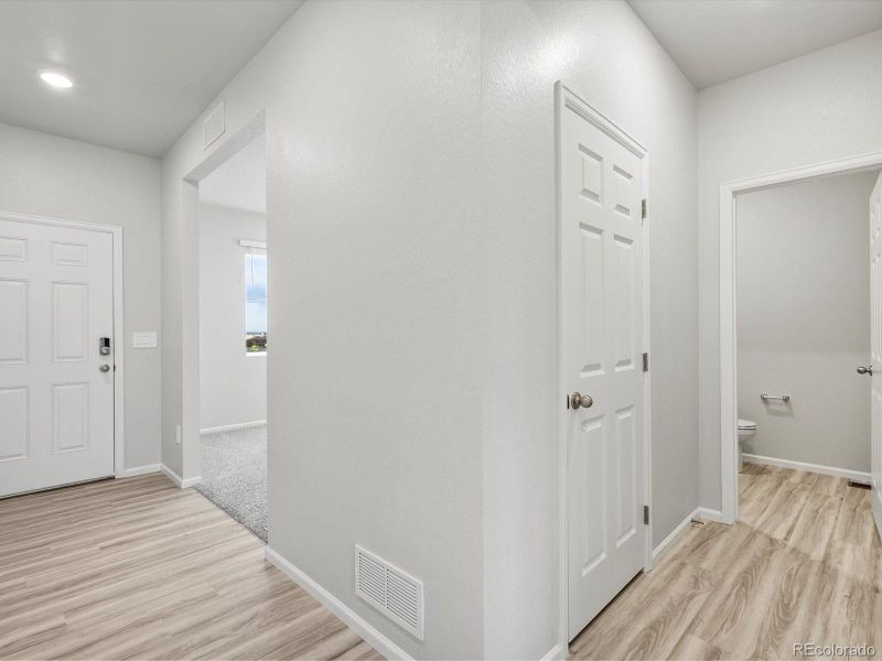 Spacious, unfurnished interior of a new home in , Windsor (Image 27).