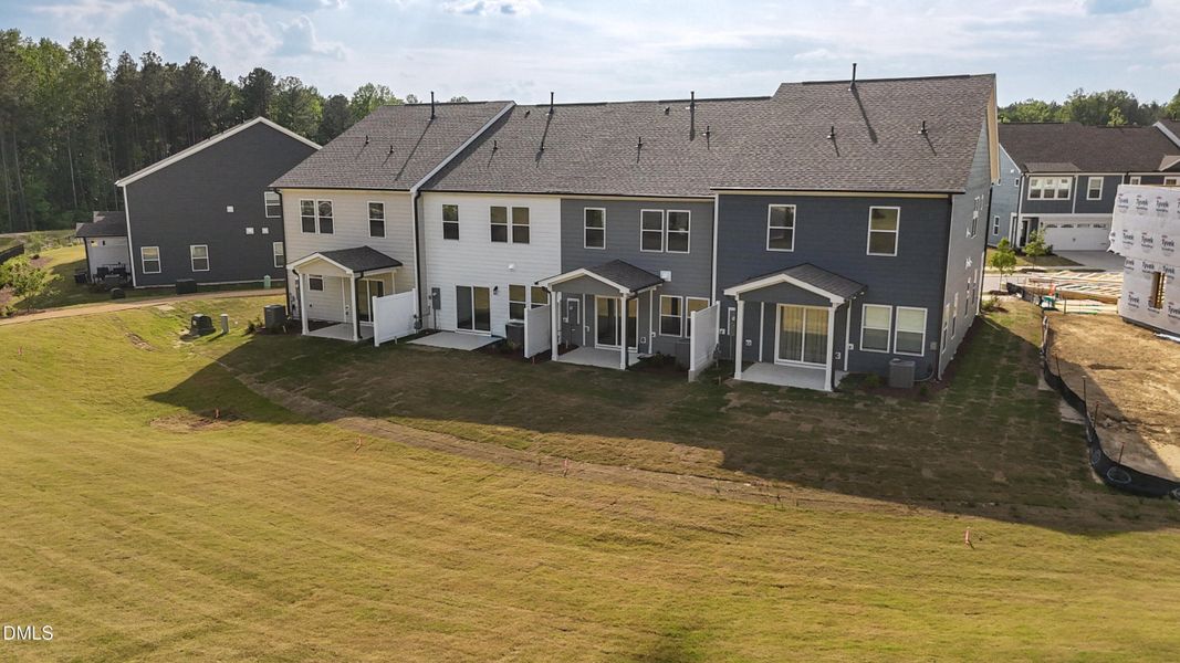 04 - Lot 110 Rear