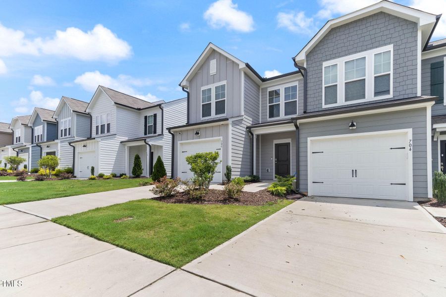 32-web-or-mls-IMG_6403RE