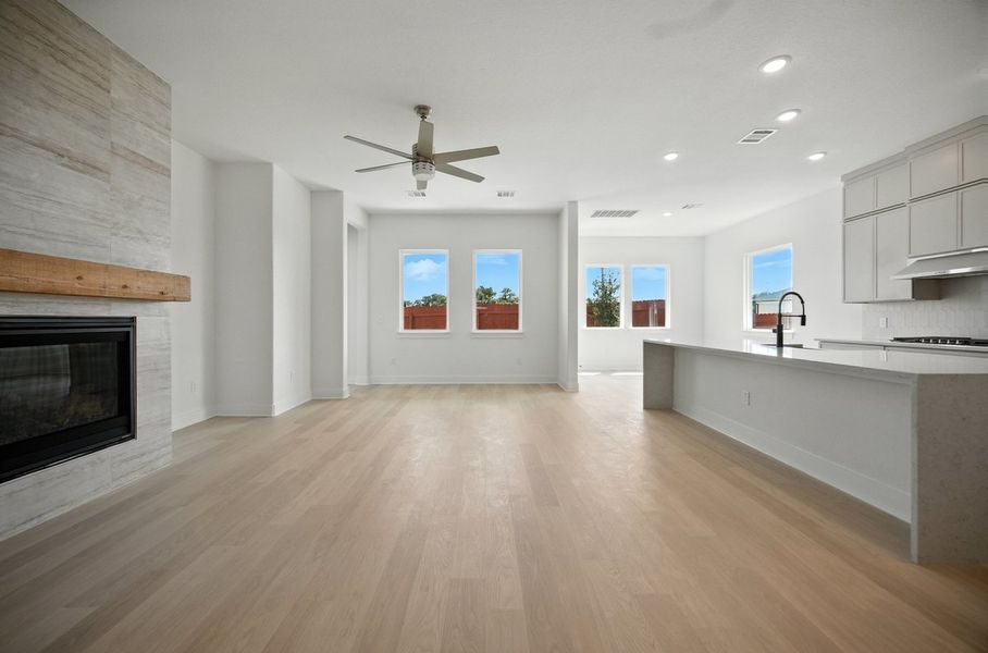 014_dsc09093_879 014_dsc09093_879