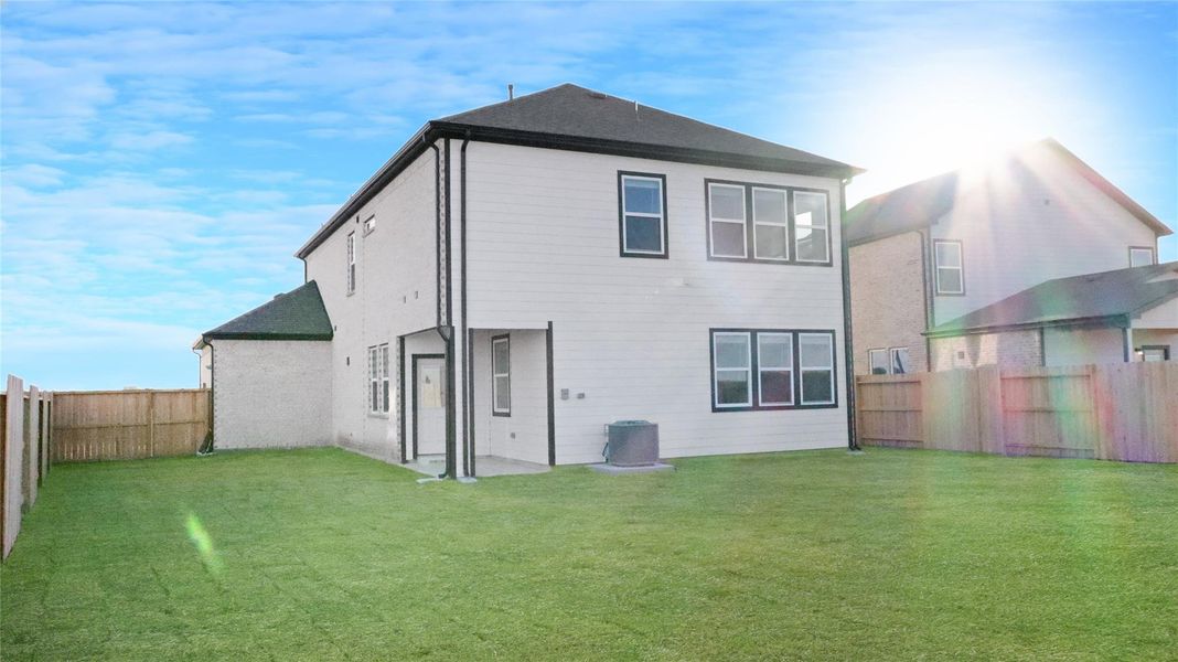 Exterior details and patio area of a home in Creekhaven, Arcola (Image 25).