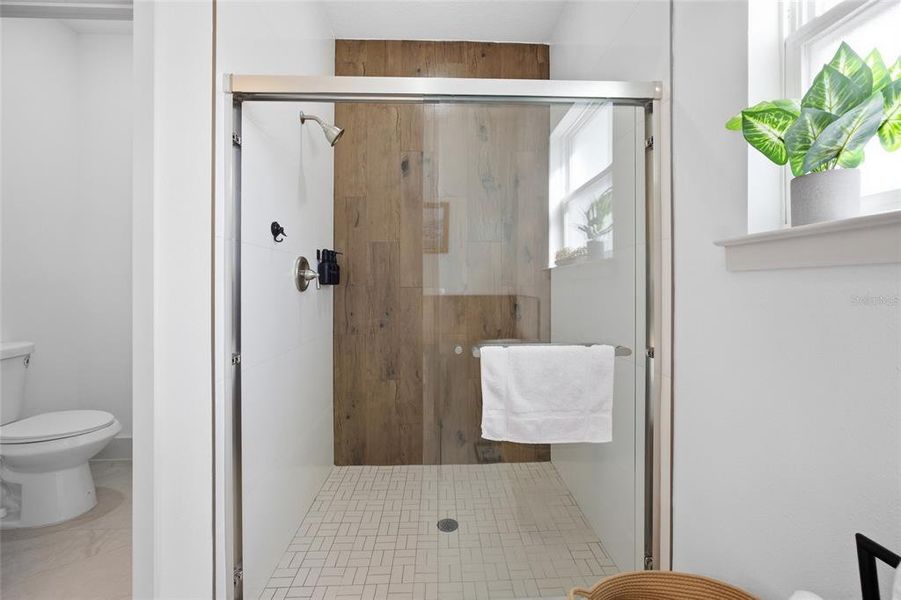 Furnished interior view inside a new home in , Ocala (Image 36).