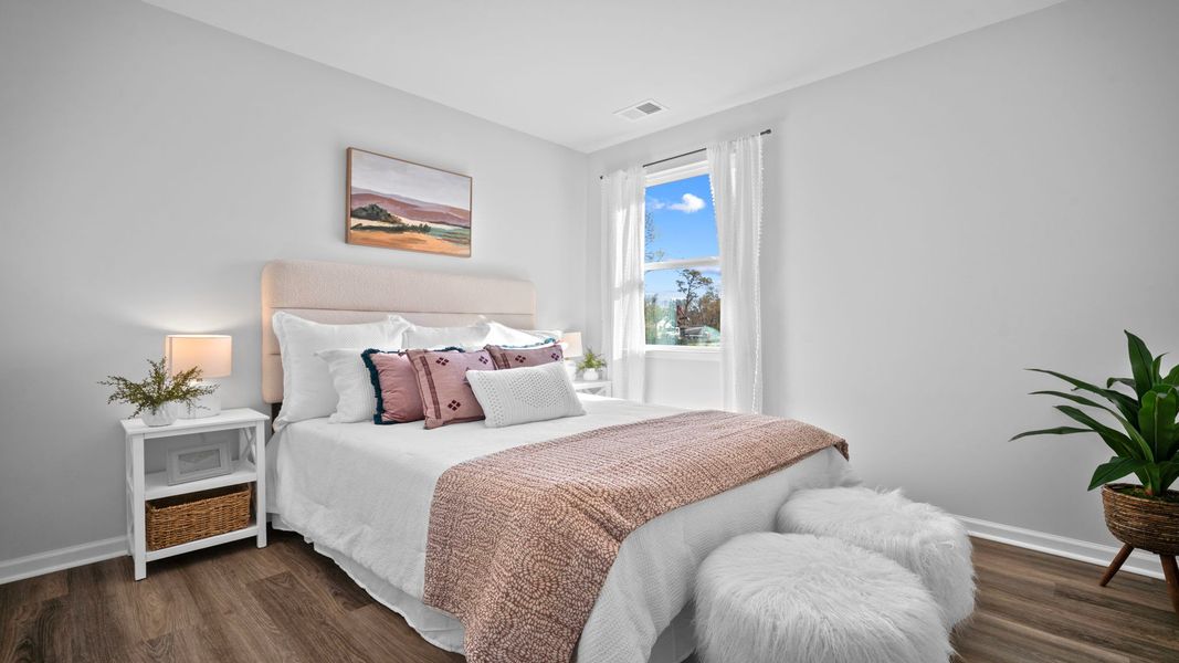 Representative furnished interior of a home built from the Cali by D.R. Horton in Fernhill Farms, Statesboro (Image 22).