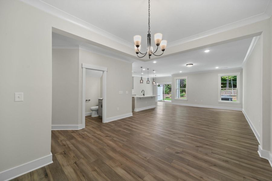 Spacious, unfurnished interior of a new home in Harbor Crossing, Greensboro (Image 13).