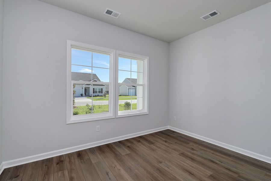 Spacious, unfurnished interior of a new home in Allston Park, Calabash (Image 25).