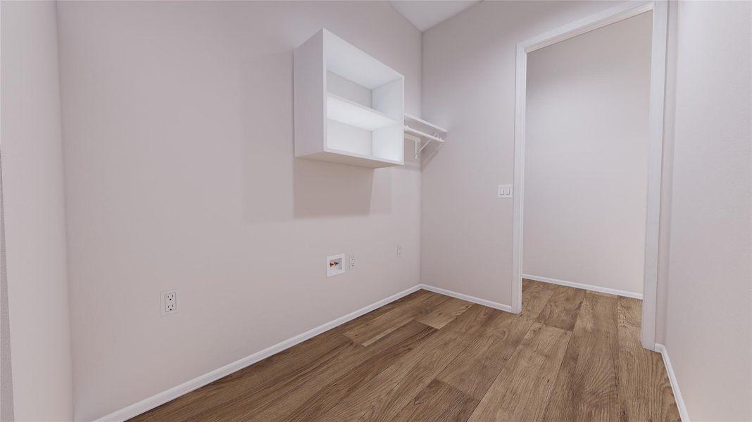 Spacious, unfurnished interior of a new home in Anniston, Katy (Image 18).