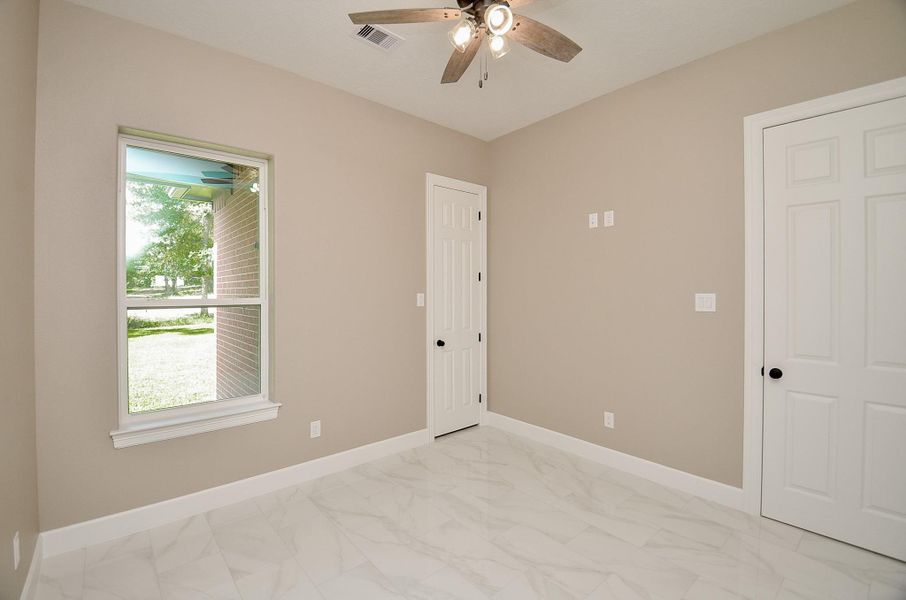 Spacious, unfurnished interior of a new home in , Plantersville (Image 42).