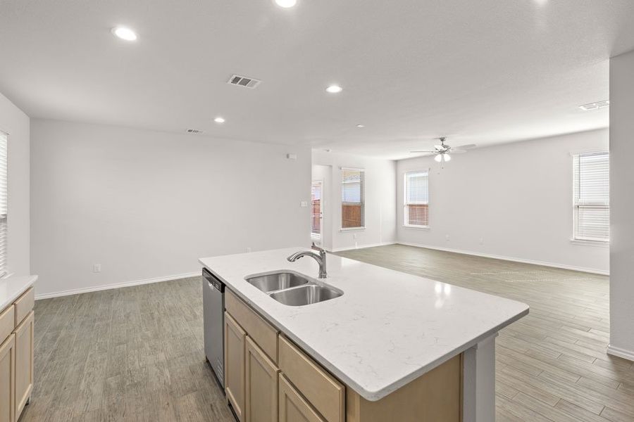 Front exterior of a new home in Creekside Ranch, Blue Ridge, TX, highlighting curb appeal (Image 19).