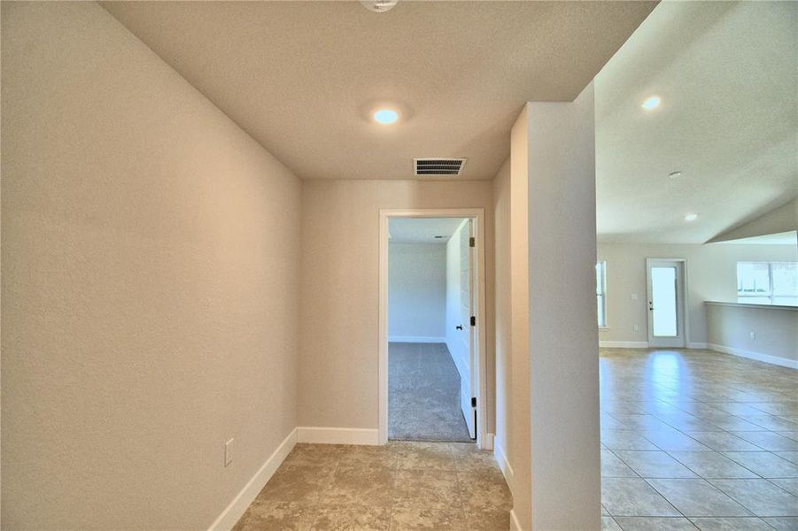 Spacious, unfurnished interior of a new home in Cadence Crossing, Auburndale (Image 57). Spacious, unfurnished interior of a new home in Cadence Crossing, Auburndale (Image 57).