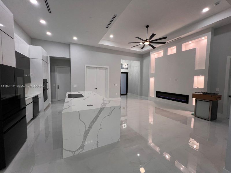 Furnished interior view inside a new home in , Cape Coral (Image 33).