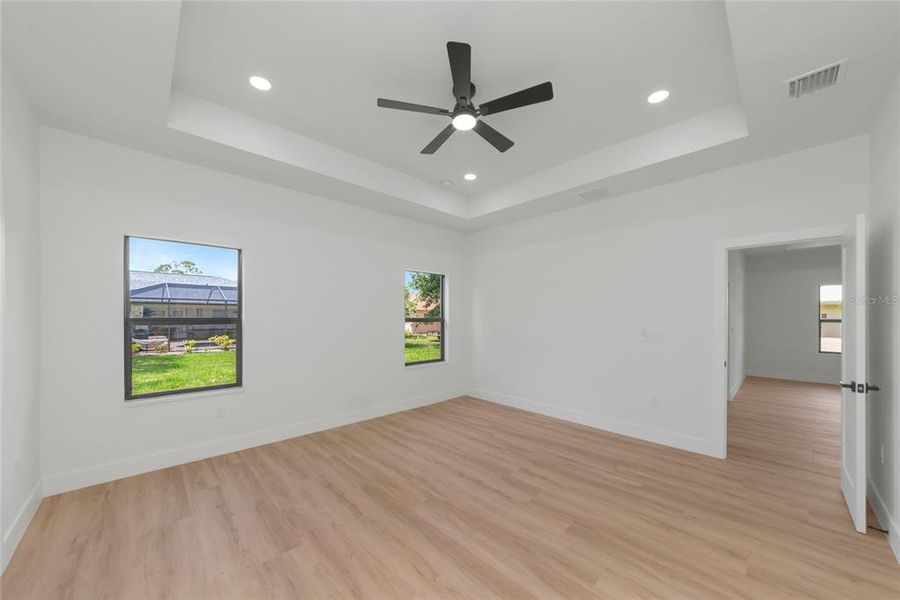 Spacious, unfurnished interior of a new home in , North Port (Image 26).