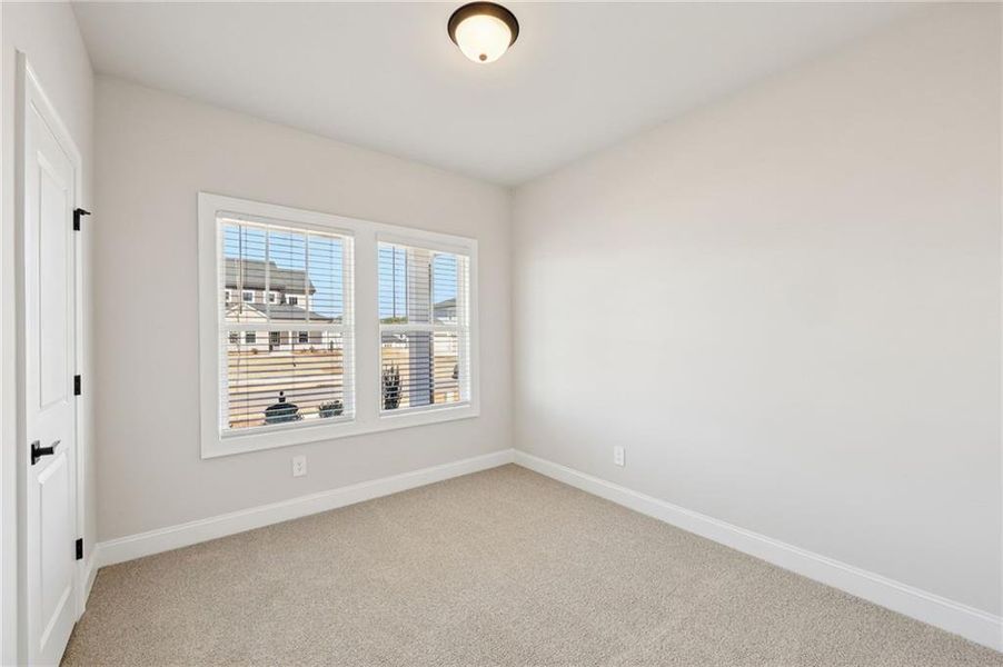 Spacious, unfurnished interior of a new home in River Pointe, Monroe (Image 18).
