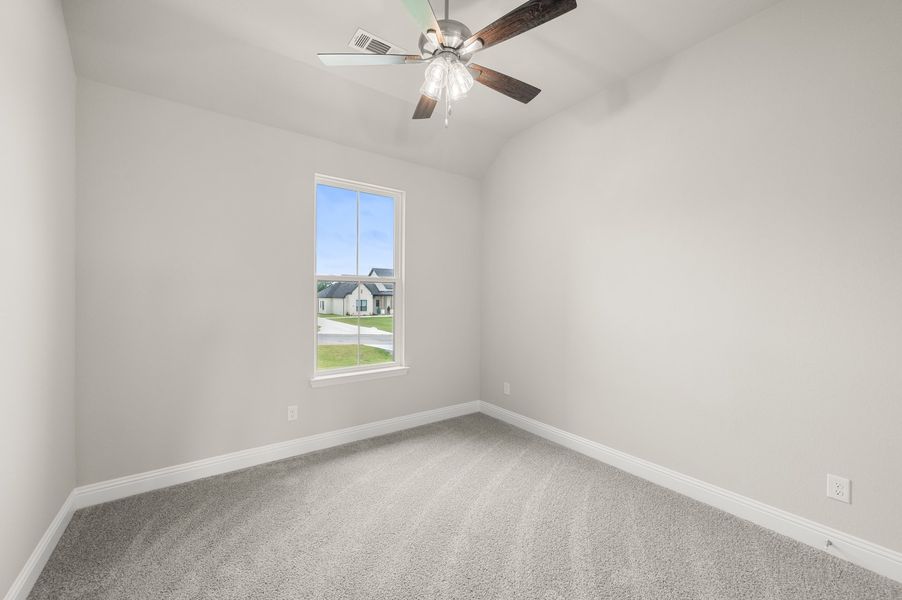 127 Oak Meadow Lane, Weathrford TX - Bedroom 2