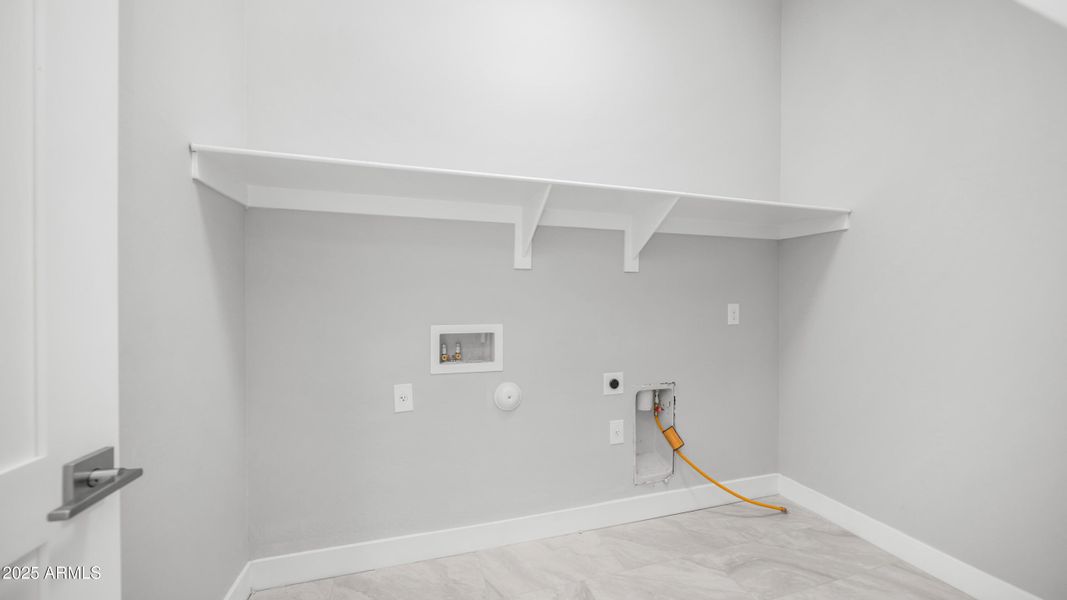 32790 N 213th Ave (19) 32790 N 213th Ave (19)