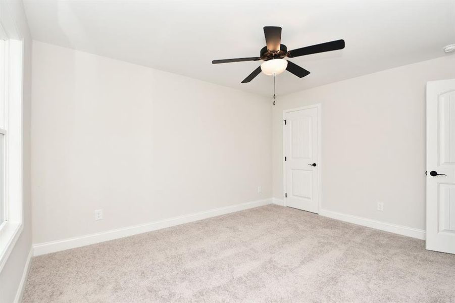 Spacious, unfurnished interior of a new home in , Dallas (Image 44).