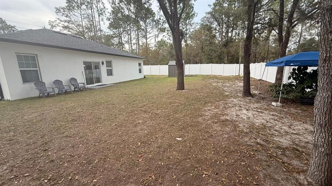 Exterior details and patio area of a home in , Ocala (Image 21).