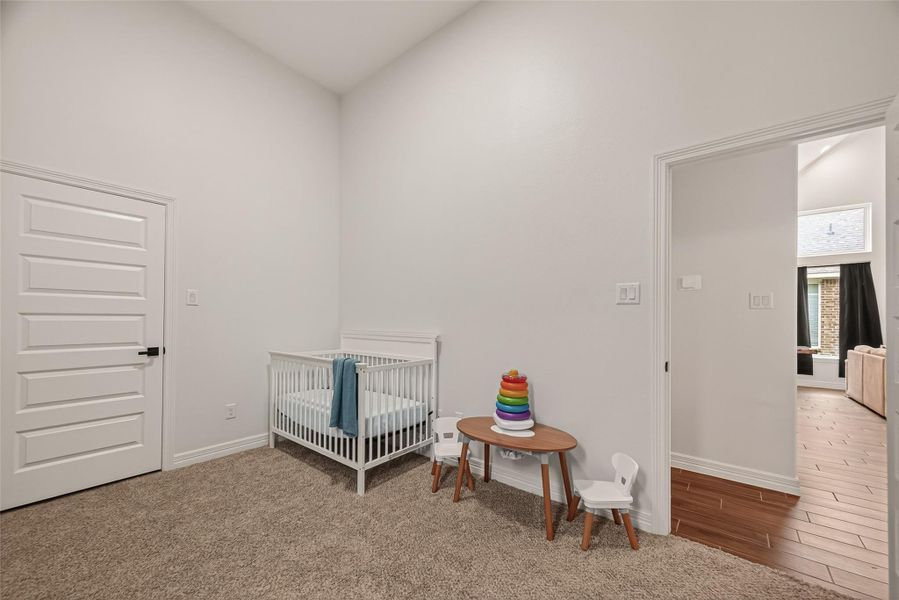 Furnished interior view inside a new home in , Anahuac (Image 15).