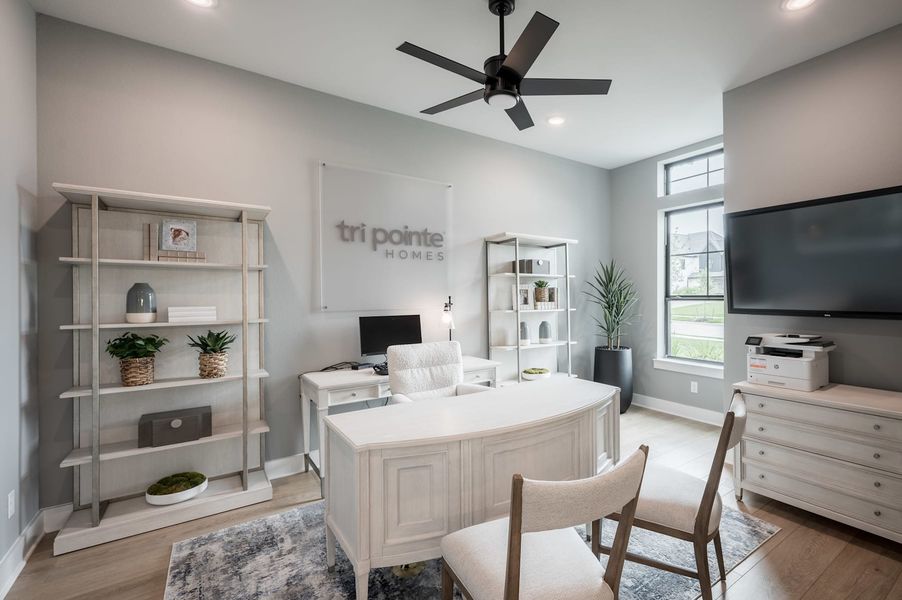 Representative furnished interior of a home built from the Meritage by Tri Pointe Homes in Legacy Grove, Montgomery (Image 59).