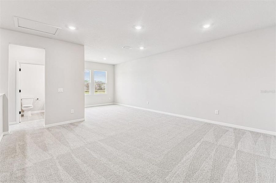 Spacious, unfurnished interior of a new home in Oakfield at Mount Dora Village Series, Mount Dora (Image 28).