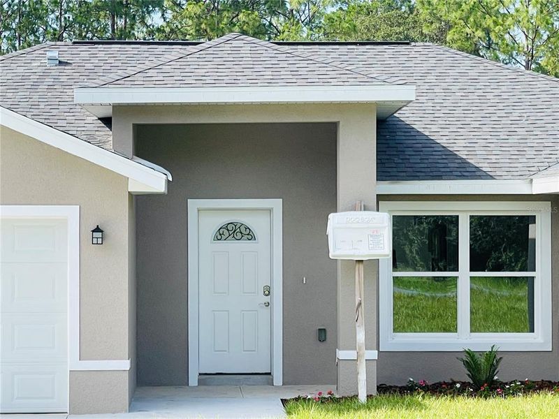Exterior details and patio area of a home in , Ocala (Image 18). Exterior details and patio area of a home in , Ocala (Image 18).