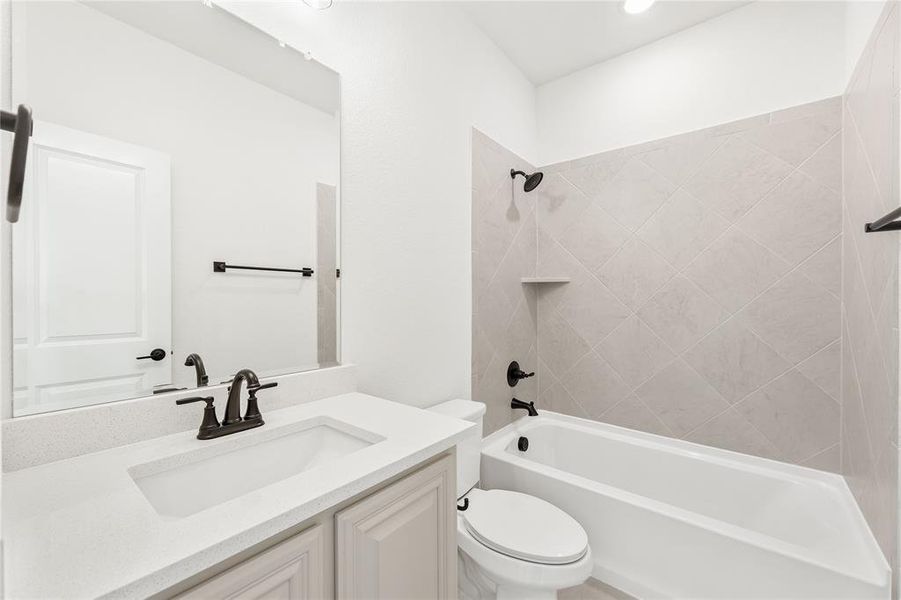 Furnished interior view inside a new home in Crystal Lake Estates, Red Oak (Image 12).