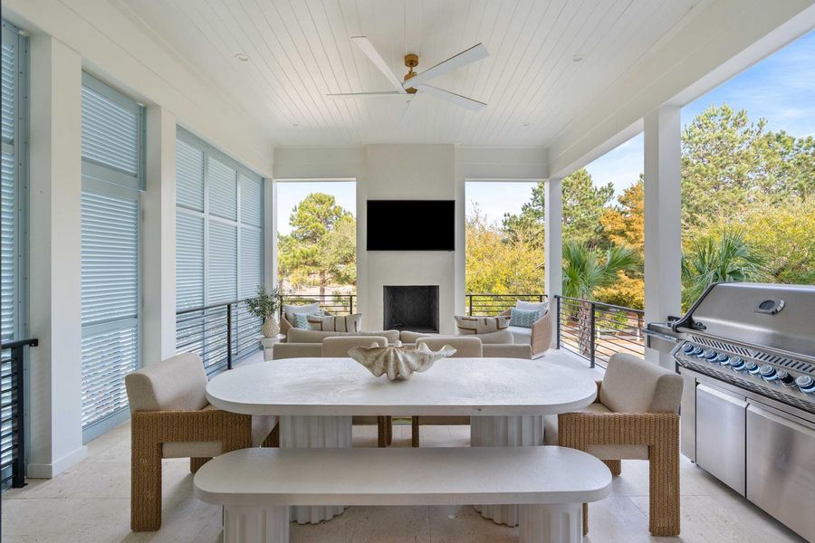 Image 81 of a home in .