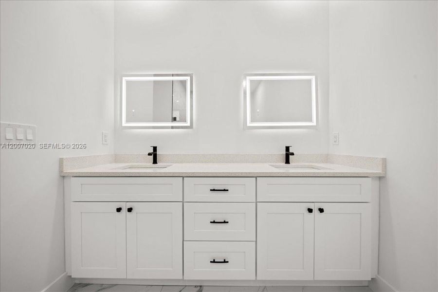 Furnished interior view inside a new home in , Lehigh Acres (Image 8).