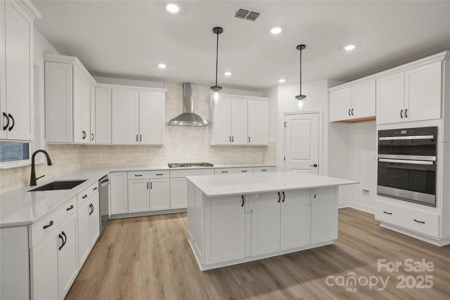 Furnished interior view inside a new home in Forest Creek, Waxhaw (Image 13).